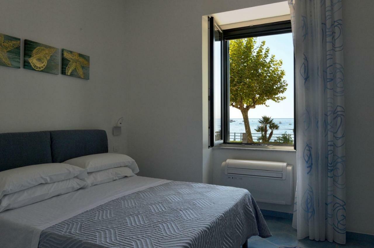 Finestra Sul Mare *